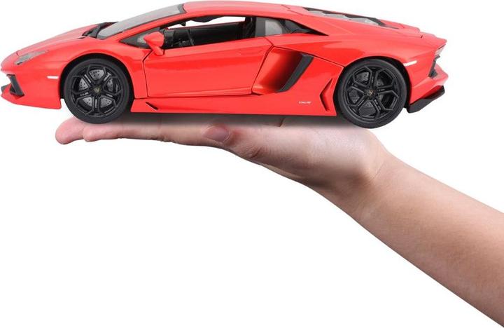Actual product image Bburago Lamborghini Aventador