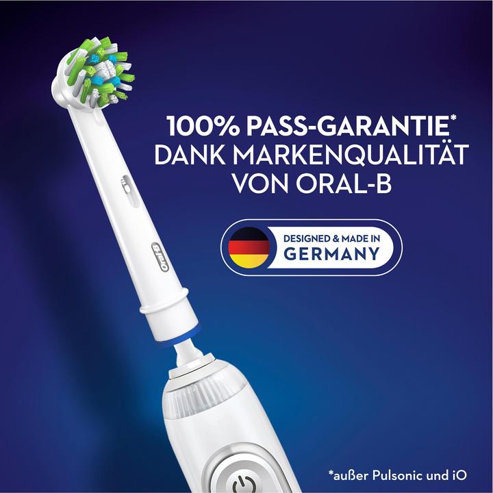 Actual product image Oral-B CrossAction (10 x)