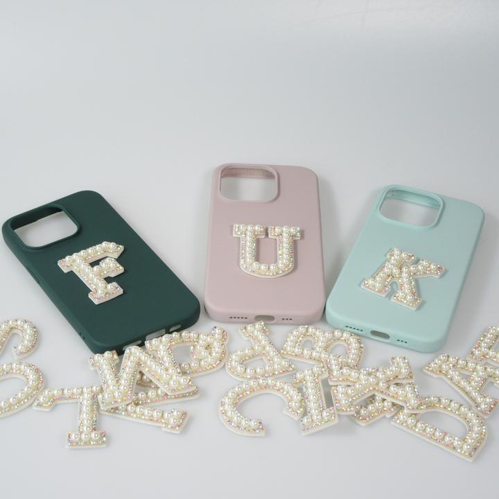 Image du produit PhoneLook Autocollant sticker pour téléphone/tablette/ordinateur brodé en 3D pearls blanc Lettre U