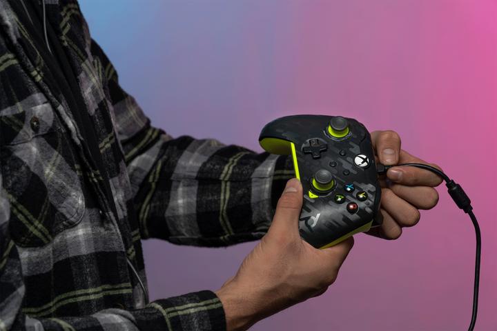 Image du produit PDP Contrôleur filaire (PC, Xbox Series X, Xbox Series S, Xbox One S)