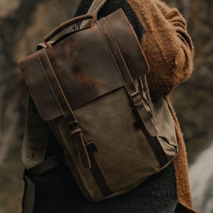 Immagine prodotto Only-Bags.Store Zaino in tela, zaino in pelle resistente, elegante borsa per computer portatile da 15 pollici (14 l)