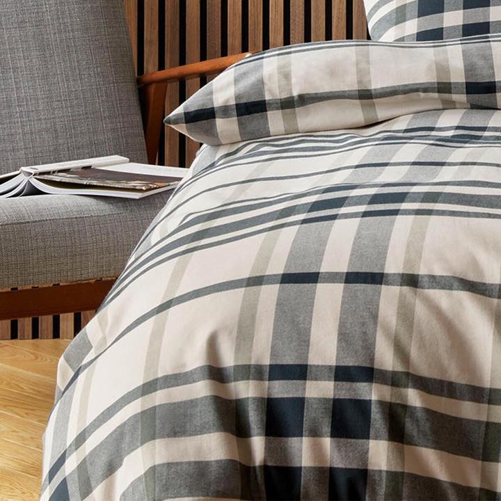 Produktbild Elegante Alpenchic Hirsche (Bettwäsche Set, 155x200 cm + 80x80 cm)