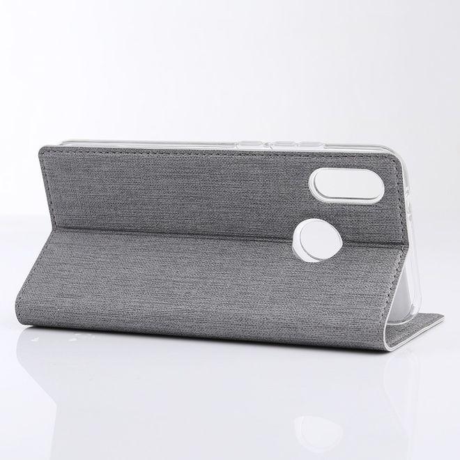 Produktbild MU Classic Leder Bookcover Hülle (Huawei P Smart+)