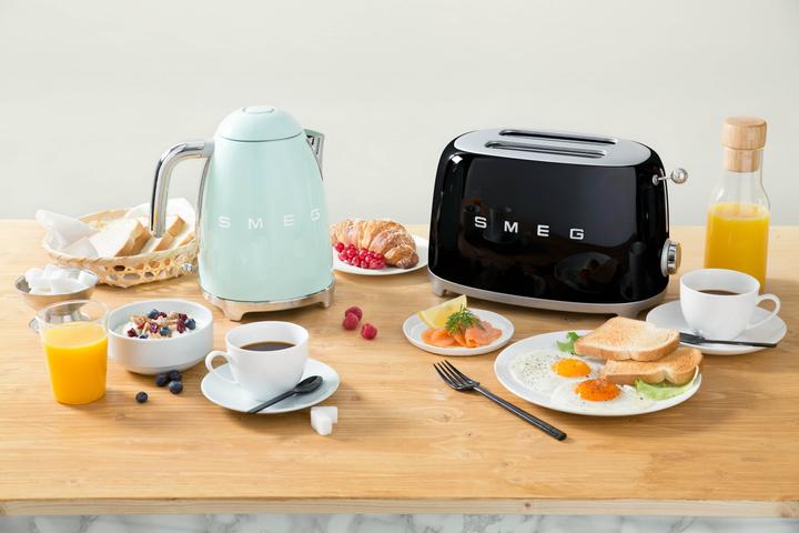 Produktbild Smeg 50's Retro Style mit Temperaturkontrolle (1.70 l, EU-Stecker)