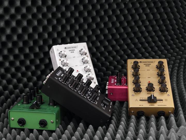 Image du produit Omnitronic Table de mixage DJ Gnome E-202 (Contrôleur DJ)