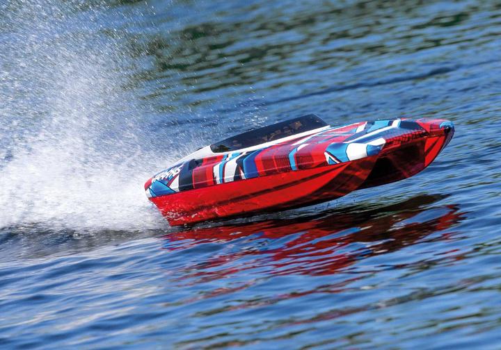 Actual product image Traxxas DCB M41 40 Inch Catamaran Brushless Red/Blue
