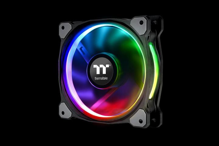 Actual product image Thermaltake Riing Plus 14 (140 mm, 5 x)