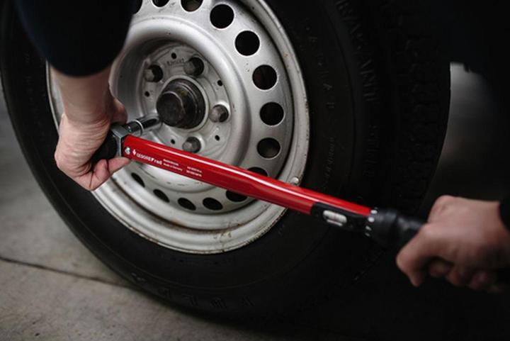 Actual product image Gedore Red red R68900300 Torque Wrench 60-300 Nm (1/2", 60 Nm, 300 Nm)