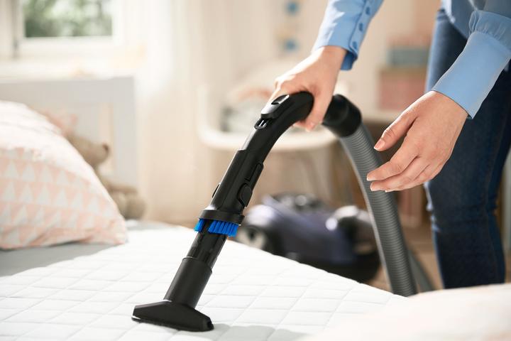 Actual product image Philips FC8784/09 Performer Silent