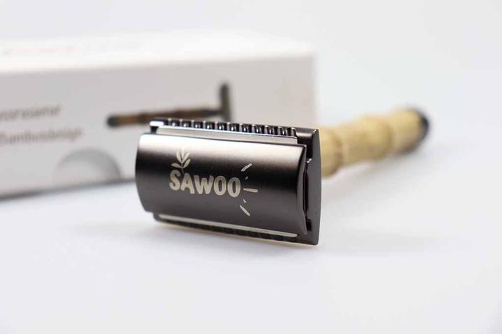 Actual product image Sawoo Bamboo razor made of brass and bamboo wood incl. 10 razor blades