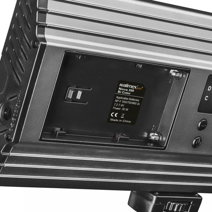 Actual product image Walimex Niova 300 (Video light)