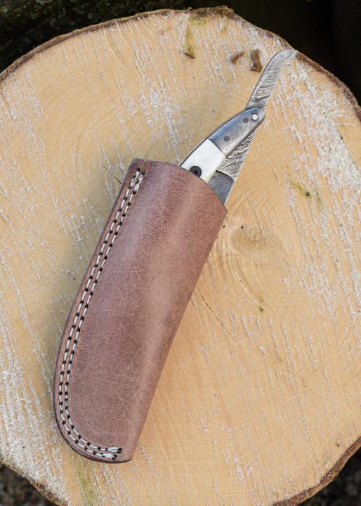 Produktbild Battle Merchant Damast Rasiermesser Hirschhorn (8 cm)