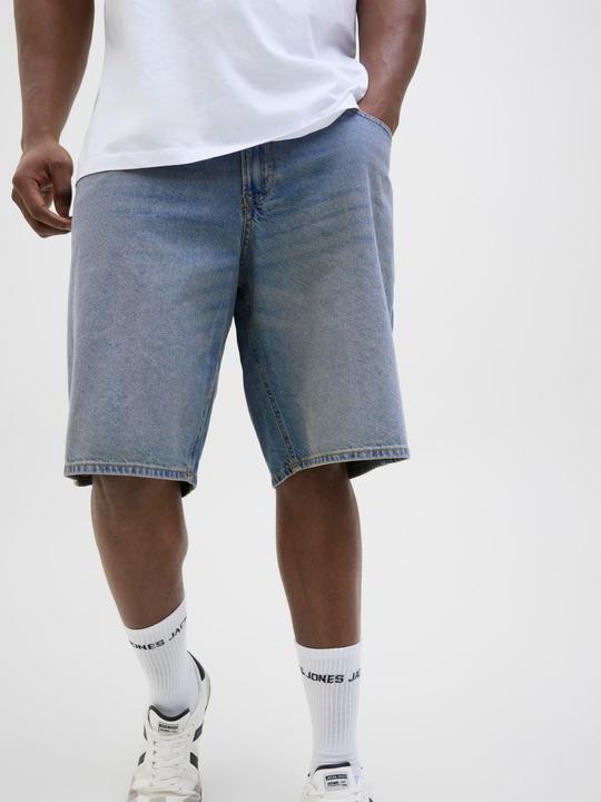 Image du produit Jack & Jones Plus Size Loose Fit Baggy Fit Shorts Baggy Fit Shorts (48)