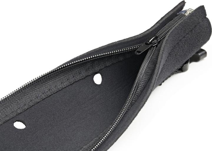 Actual product image StarTech Neoprene Cable Sleeve with Zipper & Buckle - Diameter - Computer/PC (Cable conduit, 100 cm)