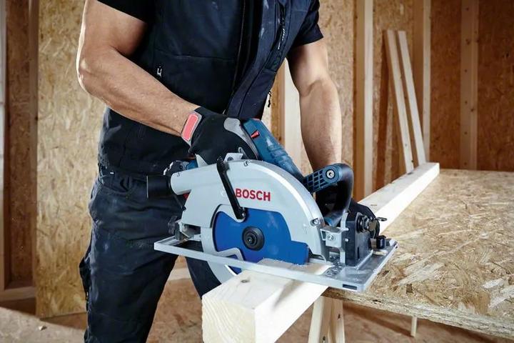 Actual product image Bosch Professional GKS 18V-68 GC
