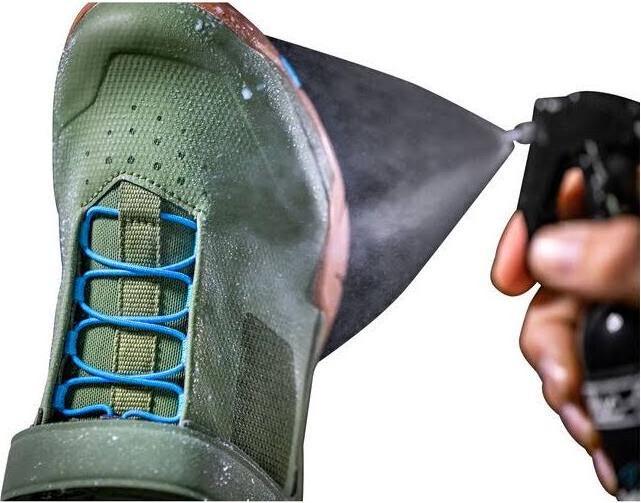Produktbild Muc-Off Footwear Shield (1 x, 250 ml)