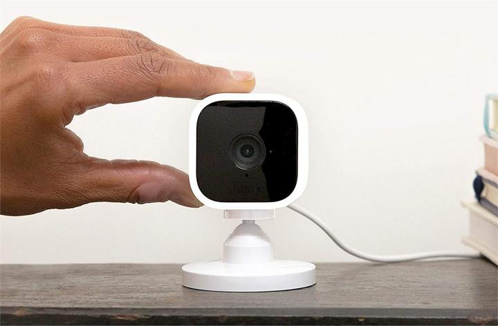Produktbild Amazon Blink Mini 1-Camera System (1920 x 1080 Pixels)