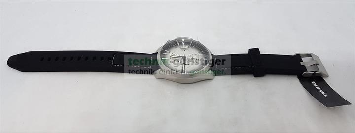 Produktbild Diesel DZ4483 MS9 Chrono Analoge Herren Quarz Uhr Silikon, Edelstahl, Schwarz/Silber (Chronograph, 47 mm)
