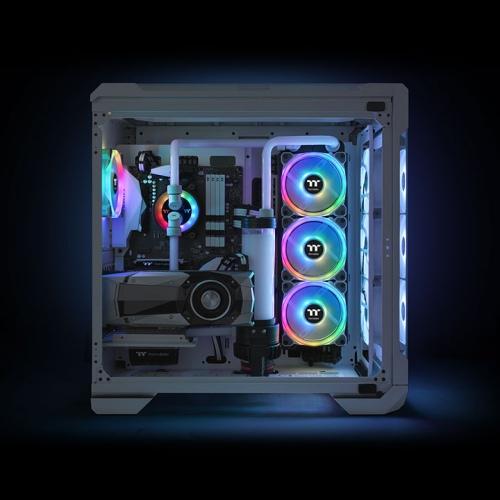 Image du produit Thermaltake Riing Trio 12 RGB Radiator Fan White TT Premium Edition (120 mm, 3 x)