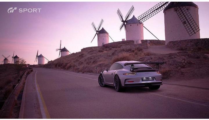 Immagine prodotto Sony PlayStation Hits: Gran Turismo Sport (PS4, Multilingue)