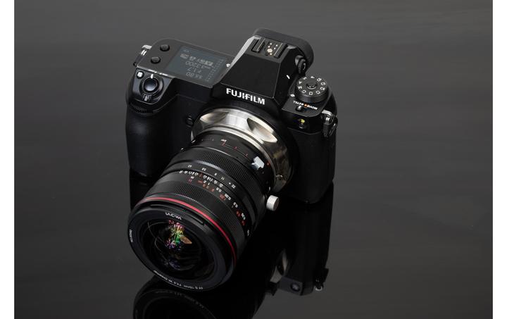 Actual product image Venus Optic 15mm f/4.5R Zero-D Shift for Fuji GFX (Fujifilm G, full size)