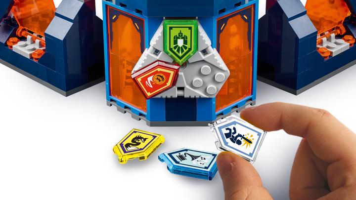 Immagine prodotto LEGO Castello di Knighton (70357, LEGO Nexo Knights)
