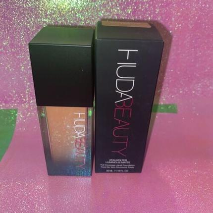 Produktbild Huda Beauty FauxFilter Luminous Matte Foundation Brown Sugar 410G