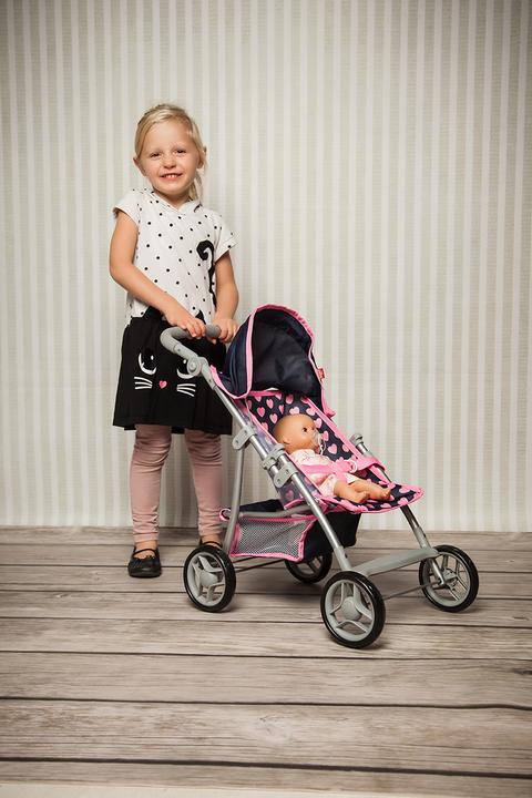 Produktbild Knorrtoys Puppenbuggy Liba - "Pink Hearts"