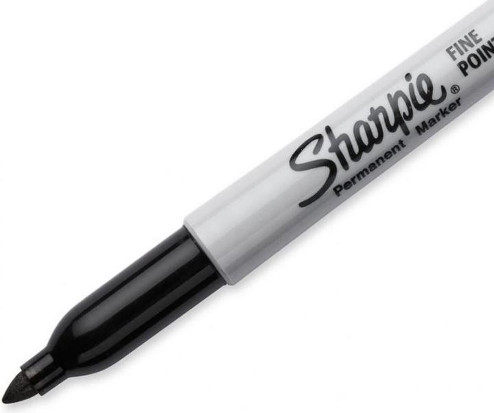 Actual product image Sharpie Feiner Permanentmarker (Black, 1 mm, 1 x)