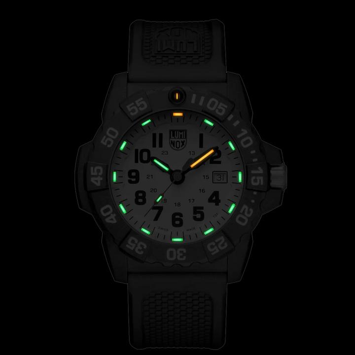 Image du produit Luminox Navy Seal 3500 Series (Montre analogique, Swiss Made, 45 mm)