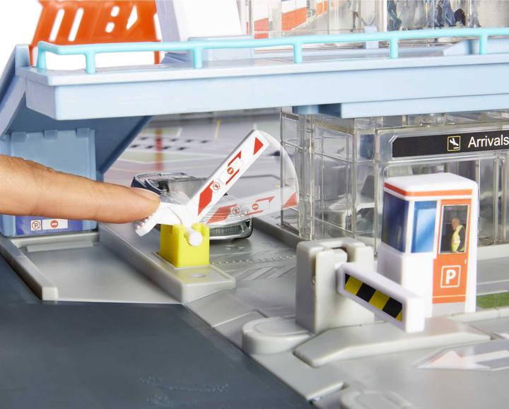 Actual product image Matchbox Airport playset