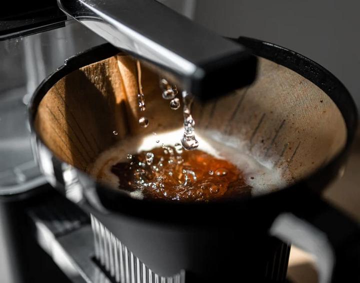 Productafbeelding Moccamaster KBG Select, Geborsteld (EU-stekker)