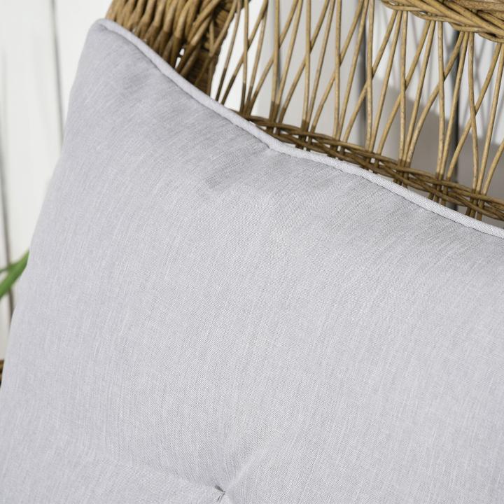 Produktbild Outsunny Rattan Schaukelstuhl mit Sitzkissen
