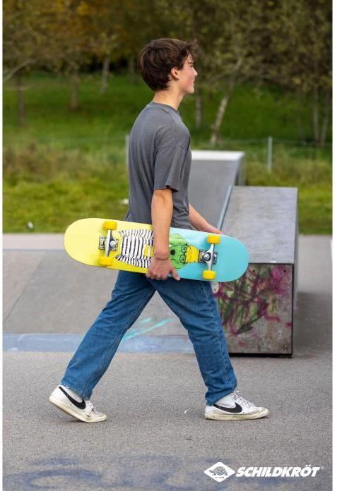 Actual product image Schildkröt Skateboard Kicker 31, Green Dog (31.10")