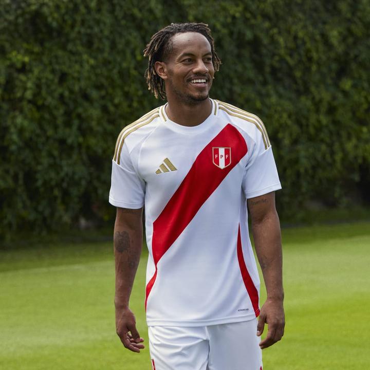 Produktbild adidas Peru Trikot (M)
