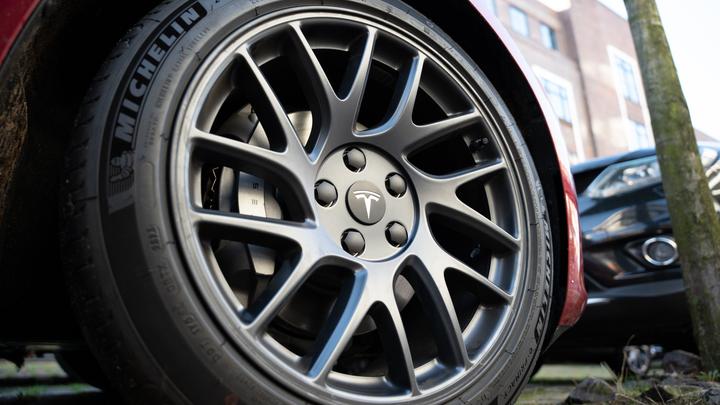 Image du produit Made4EV Radnabenabdeckungen mit Logo (4x) für Tesla Model 3/Y/S