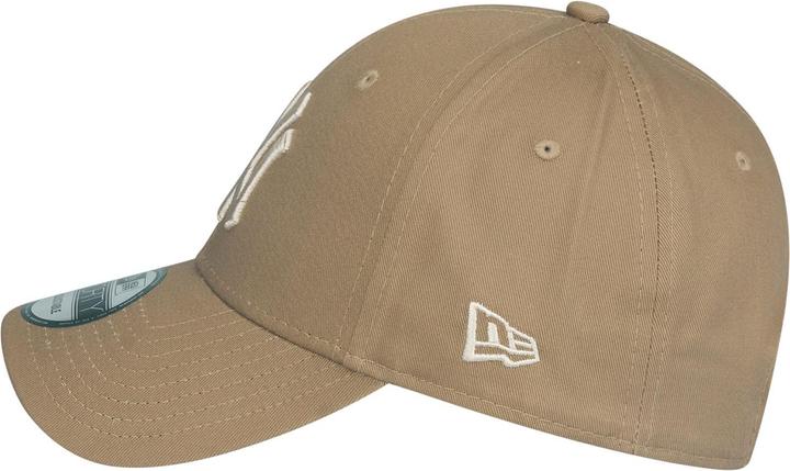 Produktbild New Era 9Forty Strapback Cap New York Yankees khaki stone