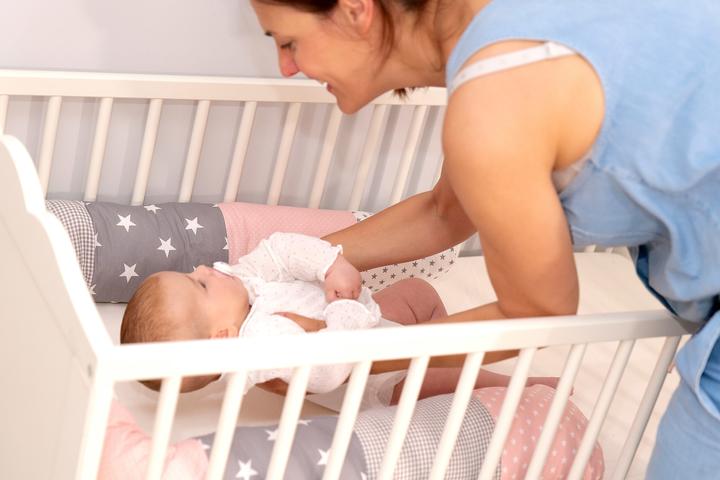 Produktbild Ullenboom Baby Kuschelschlange, 160x13cm