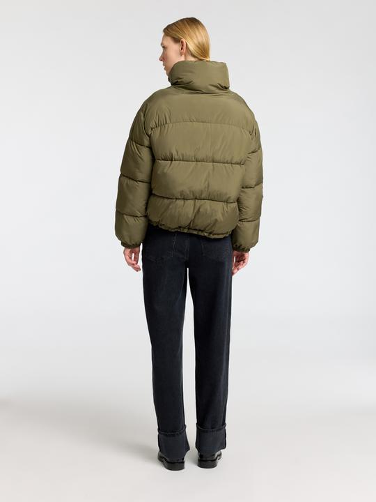 Image du produit Selected Femme Veste courte matelassée (40)