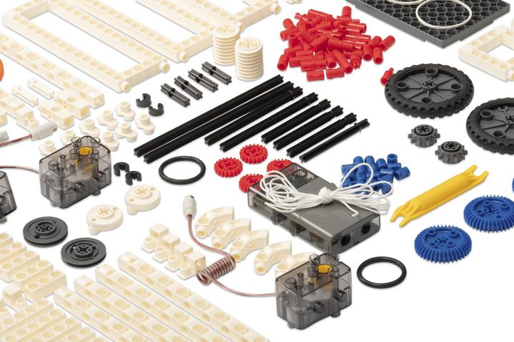 Actual product image Betzold Learning lab: Explore remote-controlled machines