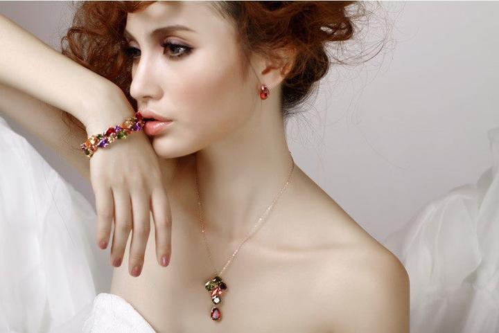 Produktbild Hermex LUXUS Rosa Gold veredelt Armreifen Armband Zirkonia - 20cm (20 cm, Kupfer-Nickellegierung)
