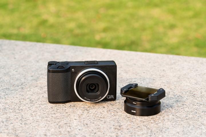 Image du produit Nisi Master Kit pour RICOH GR III (49 mm, Filtre gris neutre, 49 mm)