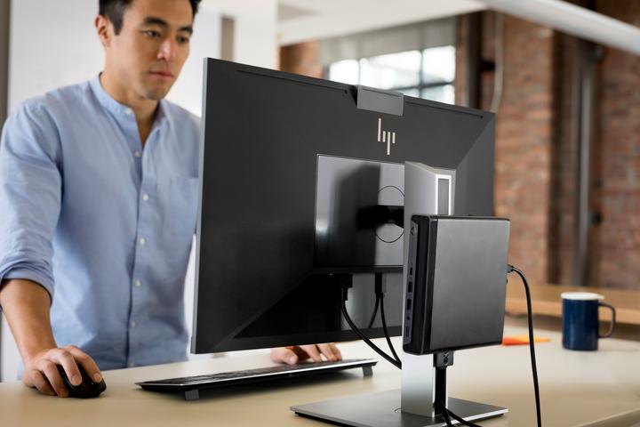 Actual product image HP E27d G4 (2560 x 1440 pixels, 27")