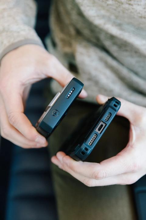 Immagine prodotto UAG Pacchetto batteria robusto da 10000mAh (10000 mAh, 10 W, 37 Wh)
