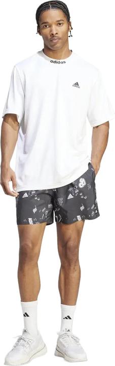 Produktbild adidas Brand Love Classic Kurze Hose (XL)