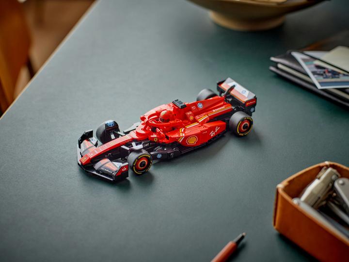 Produktbild LEGO Ferrari SF-24 F1 Rennauto (77242, LEGO Speed Champions)
