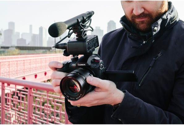 Actual product image Panasonic Lumix DC-GH5 II Kit (12 - 60 mm, 20.33 Mpx)