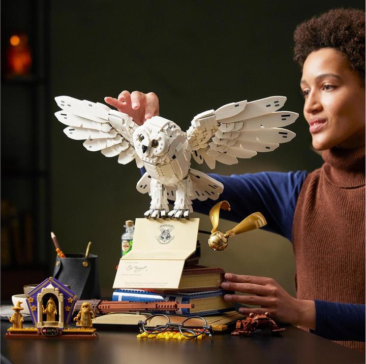 Produktbild LEGO Hogwarts Ikonen - Sammler-Edition (76391, LEGO Harry Potter, LEGO Seltene Sets)