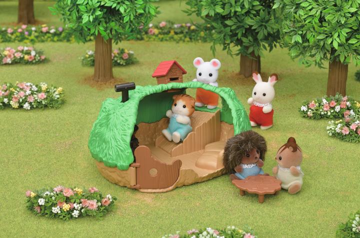 Actual product image Sylvanian Families Baby Hedgehog Hideout