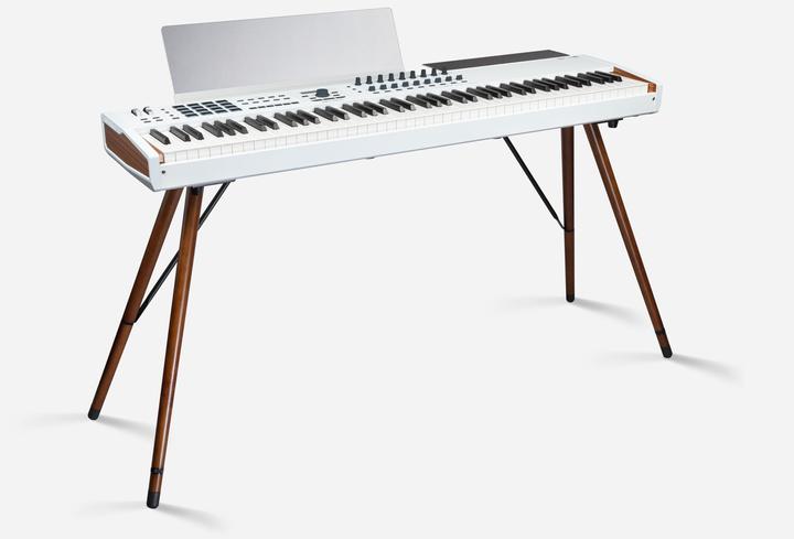 Actual product image Arturia Wooden Legs